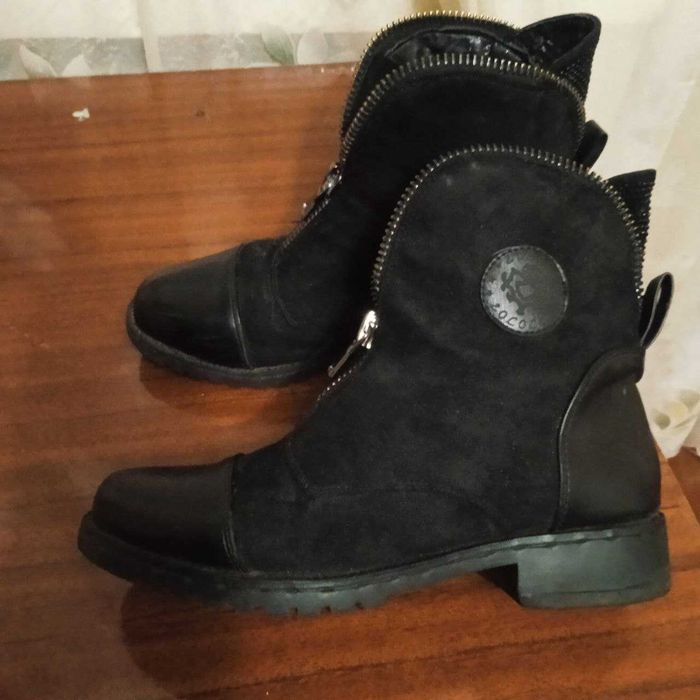 Обувь/взуття кроссовки, туфли, кеды, мокасины  в   хорошем   состоянии