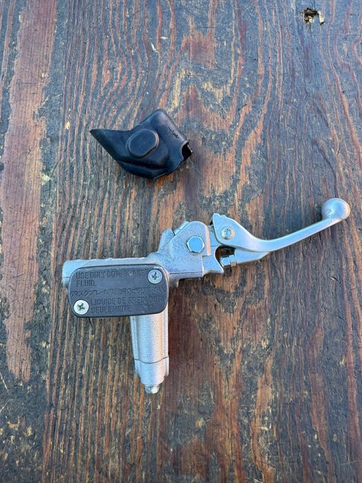 pompa hamulca przedniego przod zacis kawasaki kx kxf 250 / 450 r 19-25