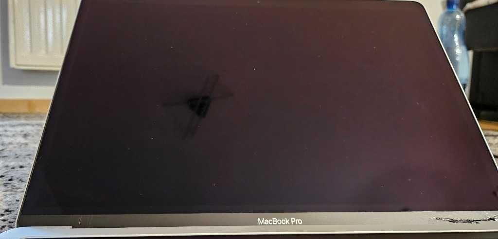 Apple MacBook Pro 13, A1989, i5, 16/256GB, 2019 srebrny