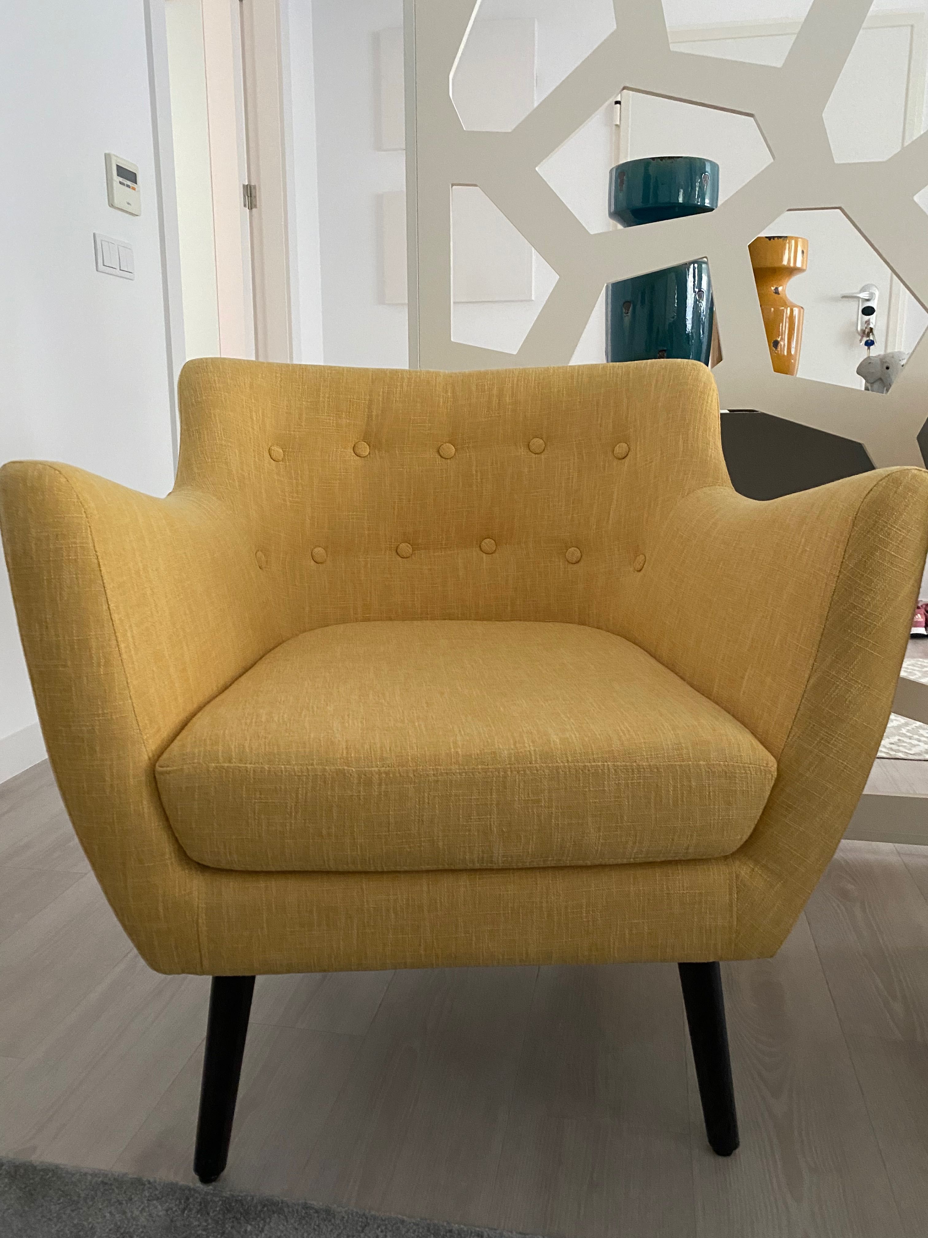 Cadeirão Amarelo