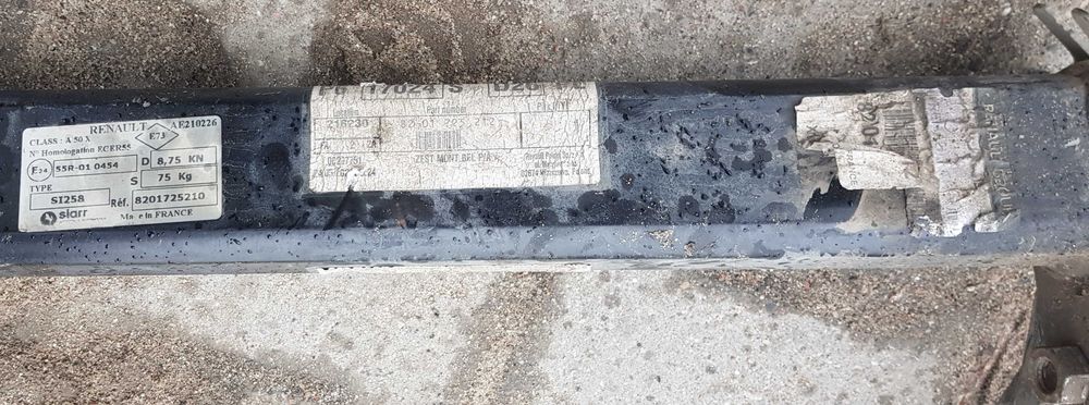 Dacia Duster oryginalny wypinany hak holowniczy możliwa wysyłka 40