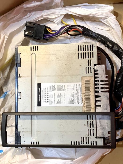 Магнітола Alpine CDE-9874E. авто магнитола