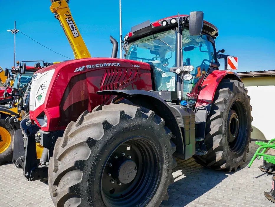 McCormick X7.624 VT-Drive[max. 240 KM) przedni TUZ + WOM, 50 km/h