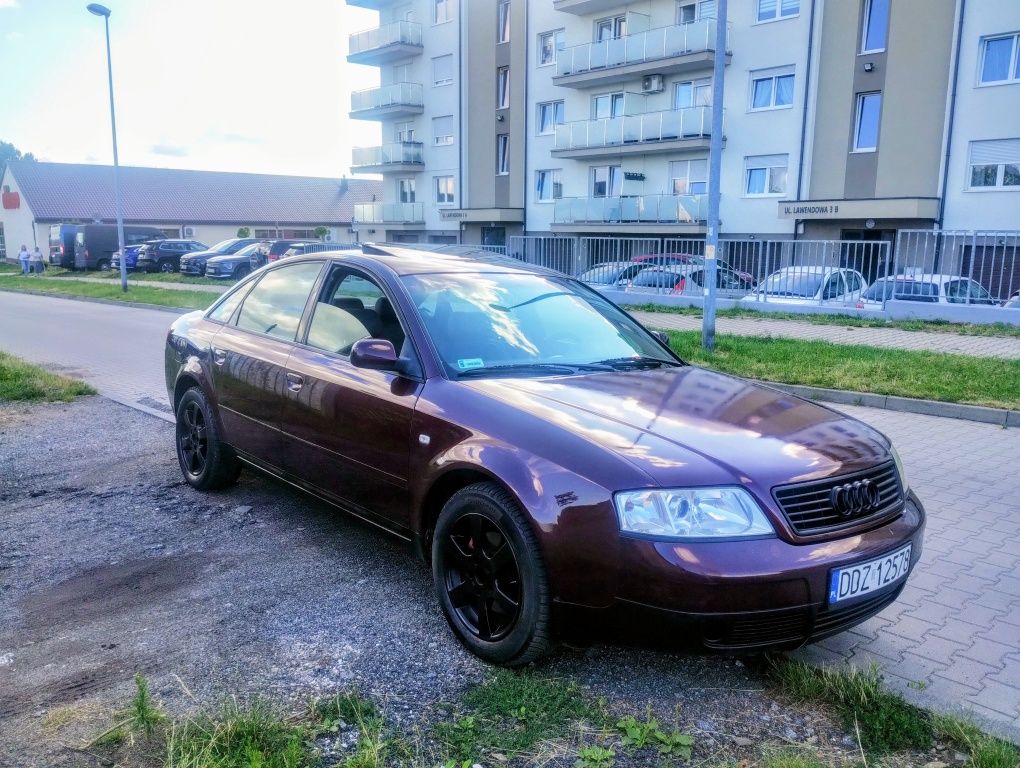 Audi A6 C5 1,8 1999 bez wkładu