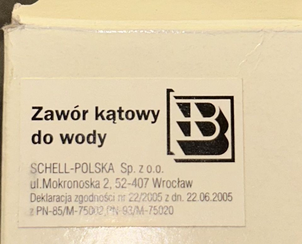 Zawór kątowy do wody 1/2”