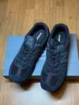 New balance core black black