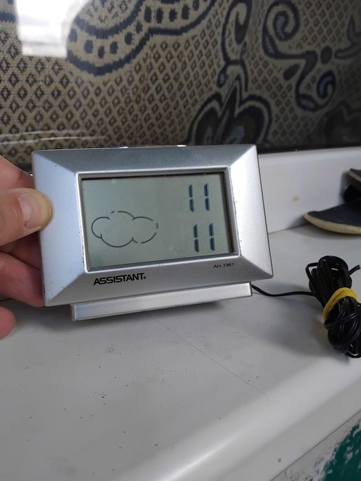 Метeо часы ,, ASSISTANT,,