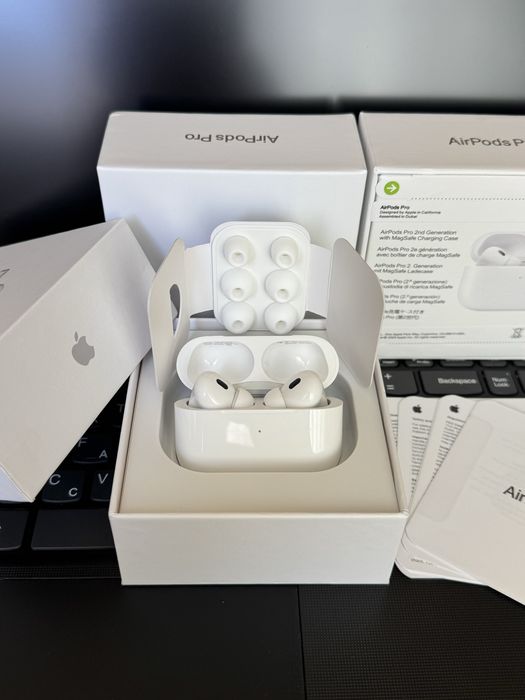 Бездротові навушники Apple Airpods Pro 2 Generation