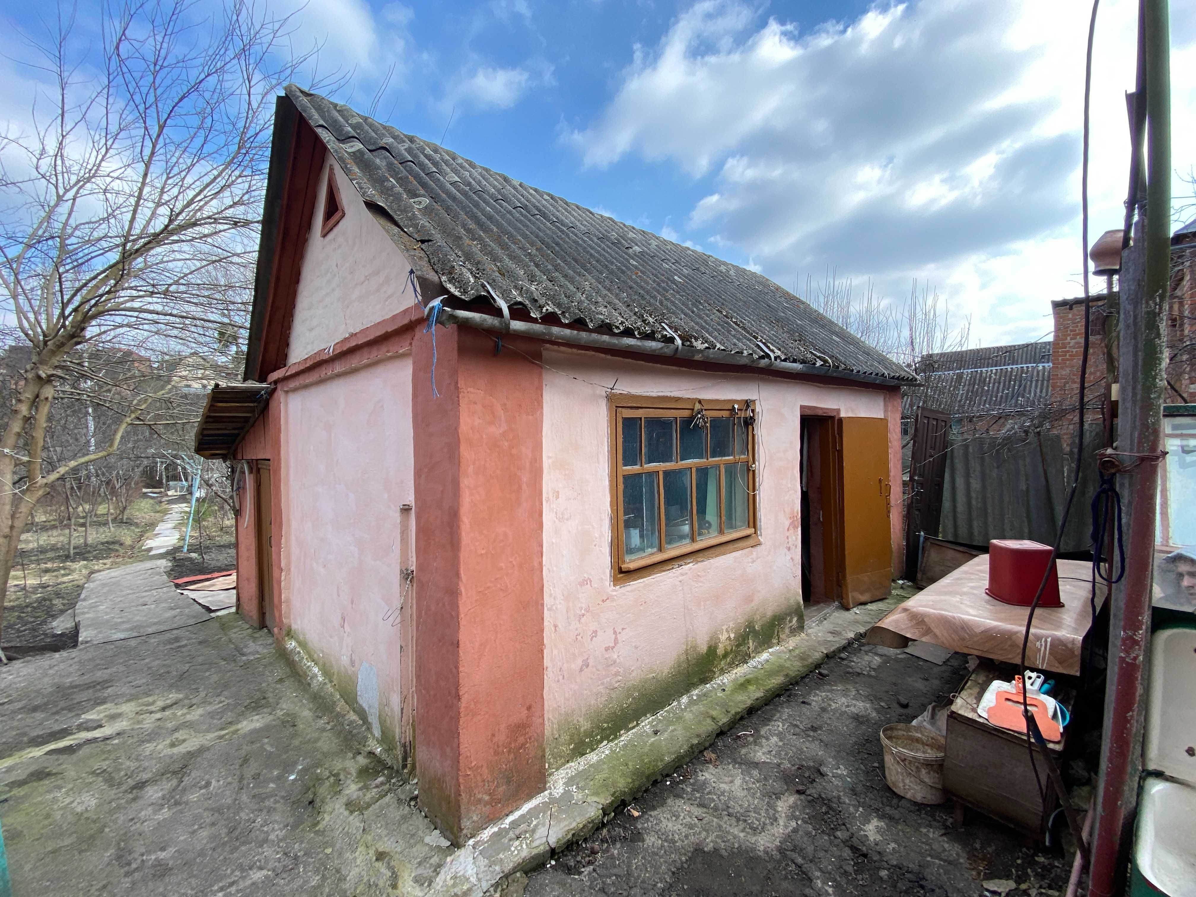 Продаж будинку з ділянкою 10 с. у м. Вінниця, Пятничани