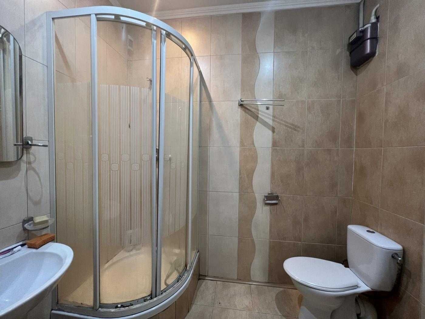 Продаж частини будинку, Брюховичі