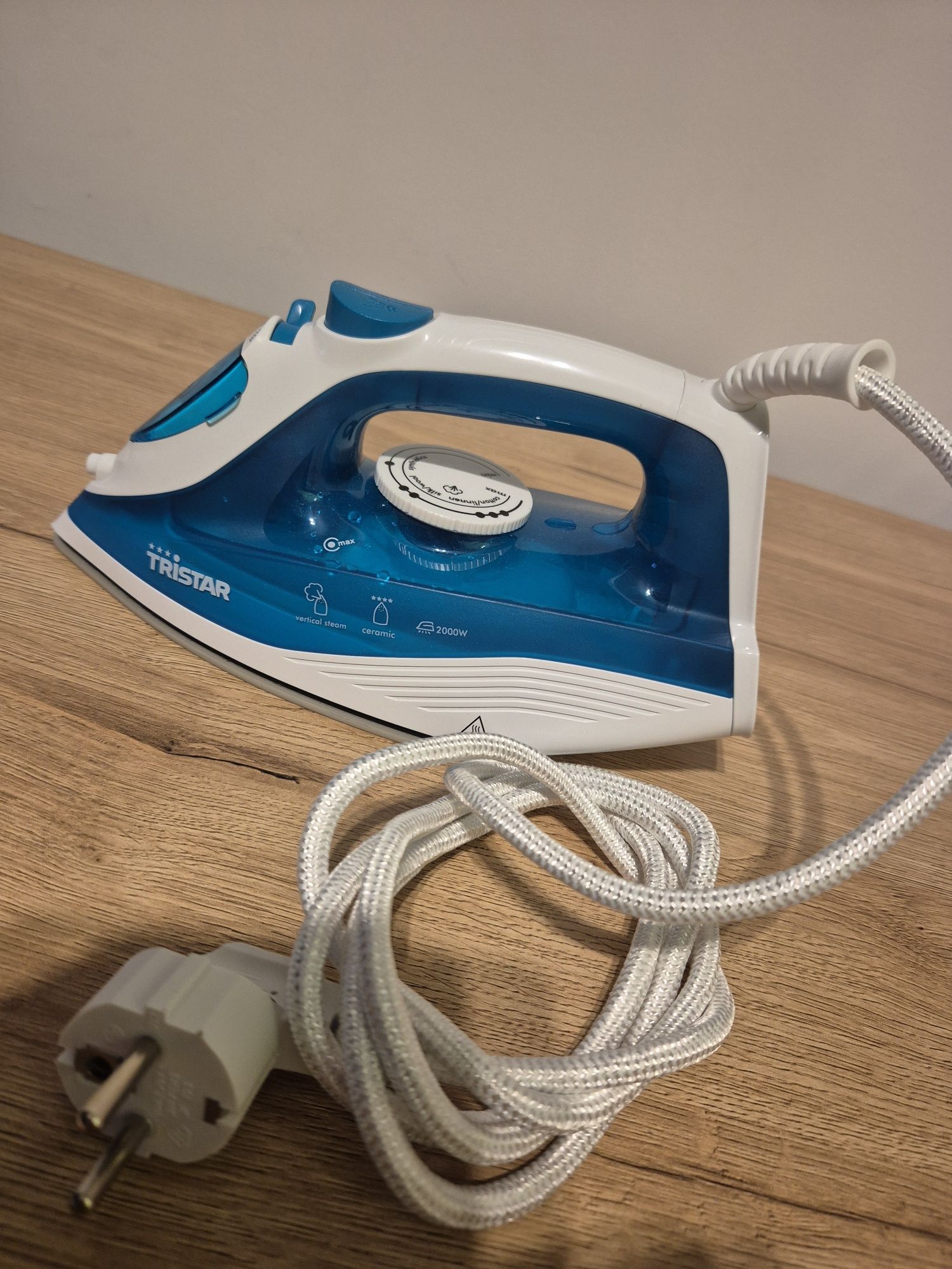Żelazko Tristar 2000W