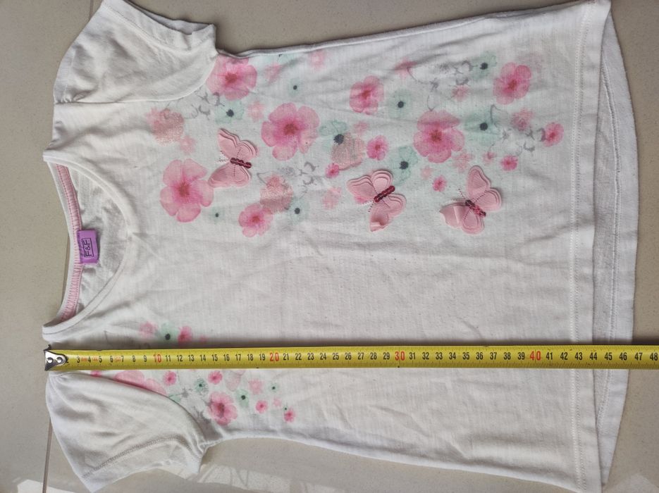 Koszulka dla dziewczynki 112/128 cm