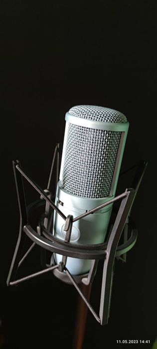 Mikrofon pojemnościowy AKG Perception P120