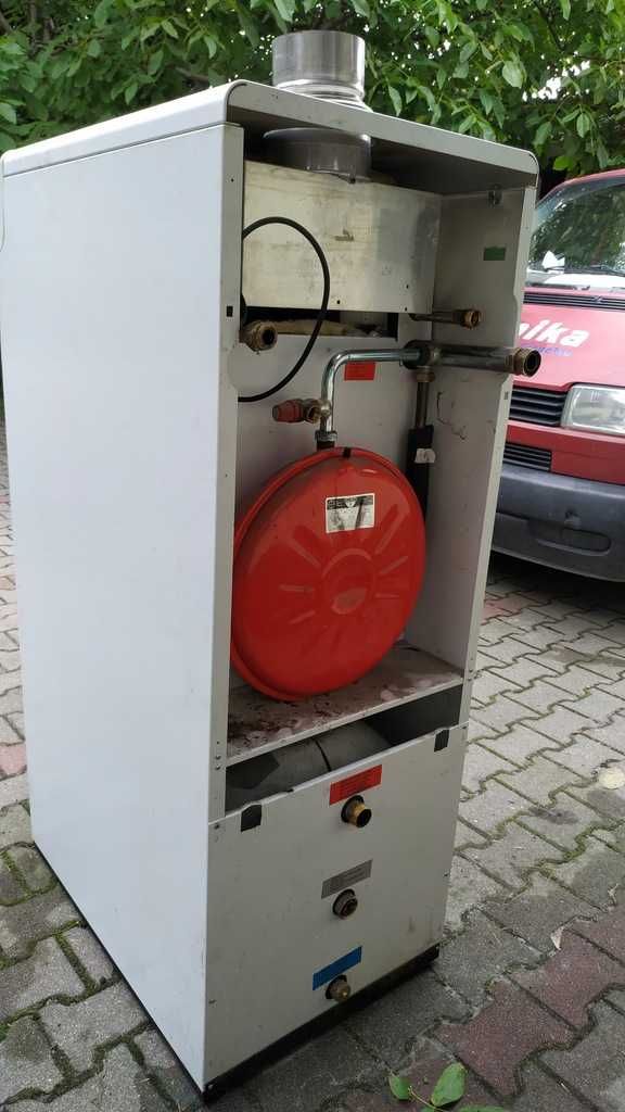 Stojący piec gazowy Ferroli,lub na części