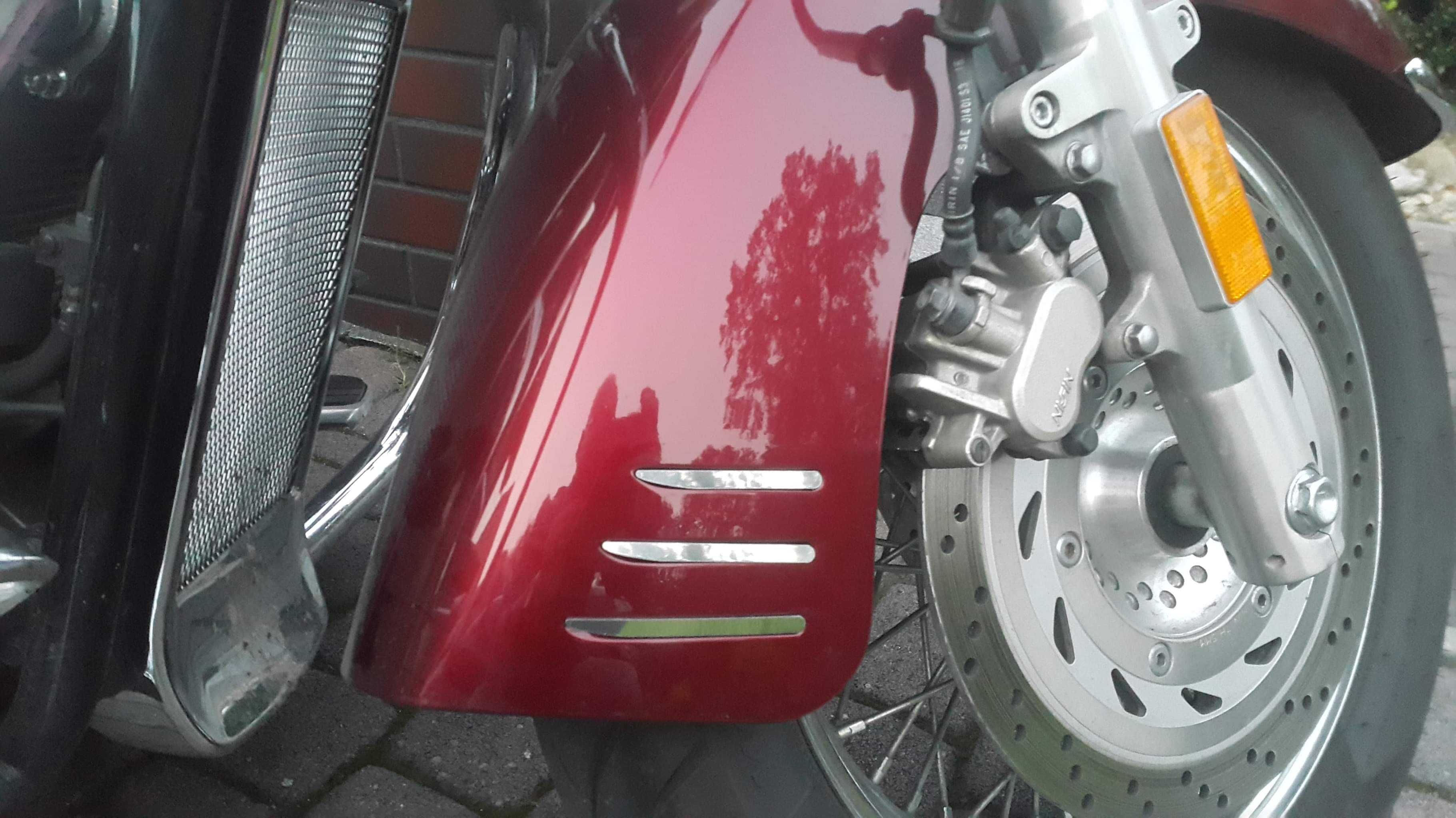Ozdobne listewki – naklejki na błotniki do Honda VTX 1300, 1800