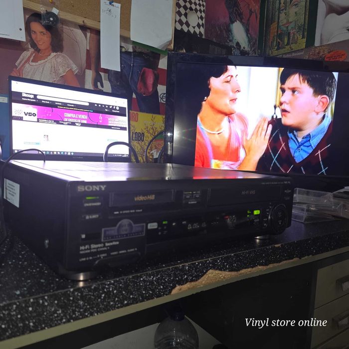 Sony SLV-T2000NP com HI8 / VHS Gravador