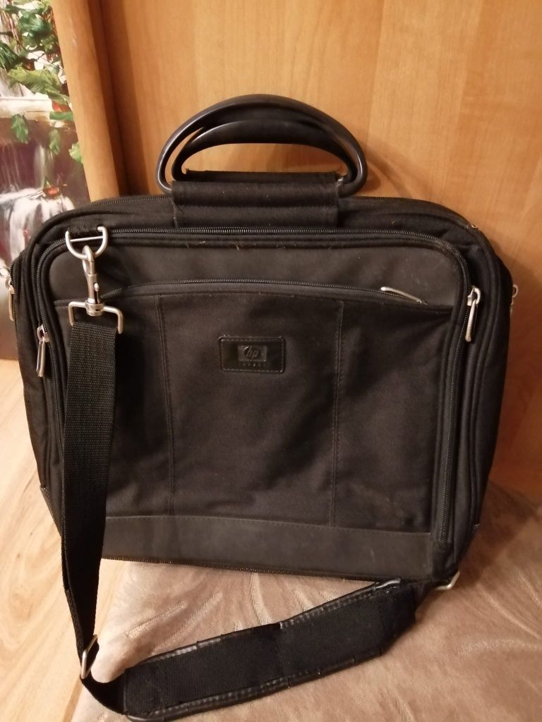 Torba na laptopa