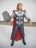 Boneco Figura Thor articulado com martelo Marvel 2011