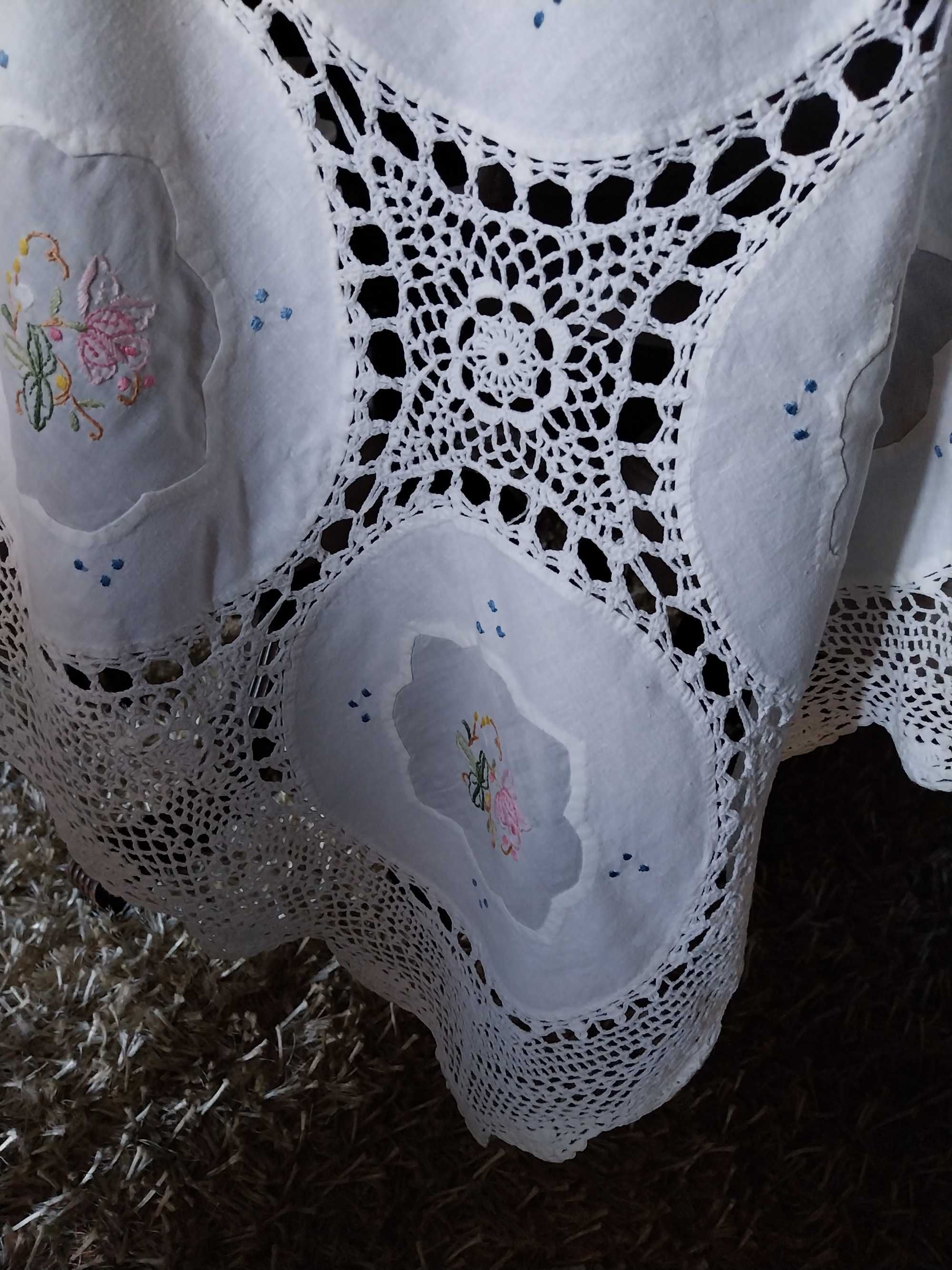 Toalha de mesa bordada em algodão, renda e cambraia