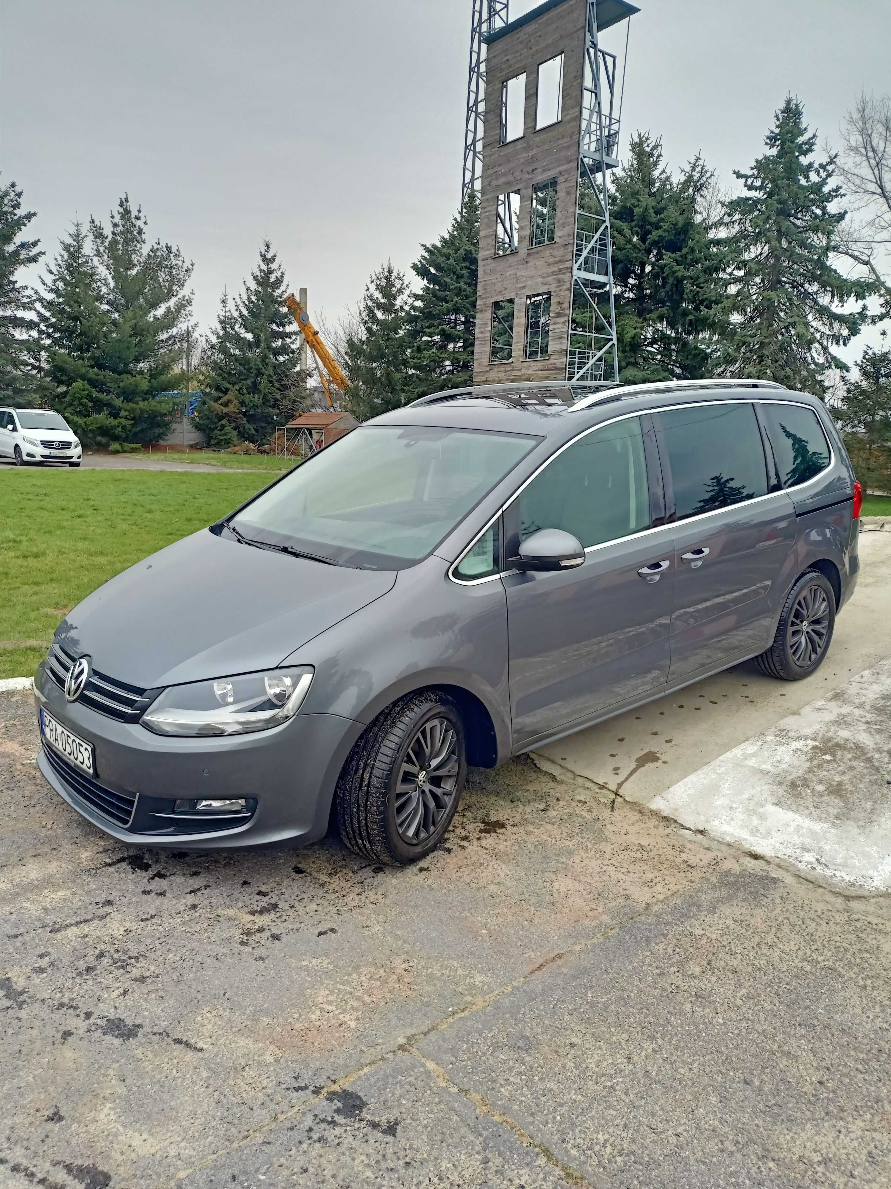 Volkswagen Sharan 2.0 TDI DSG 159tyś km el. drzwi, klapa,hak,panorama