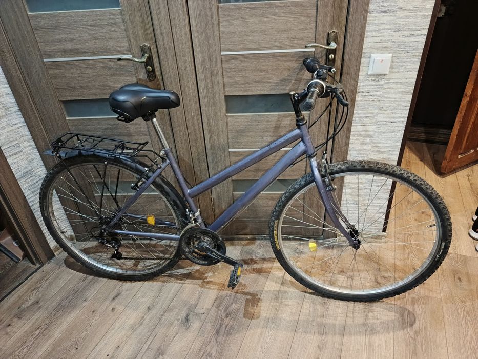 Велосипед с большими колесами 28" для комфортных поездок