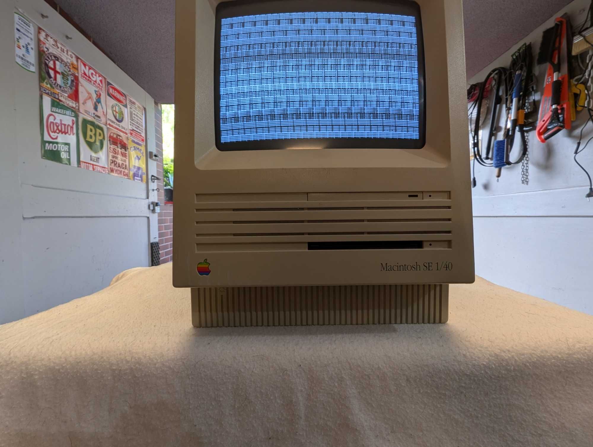 Macintosh SE 1/40