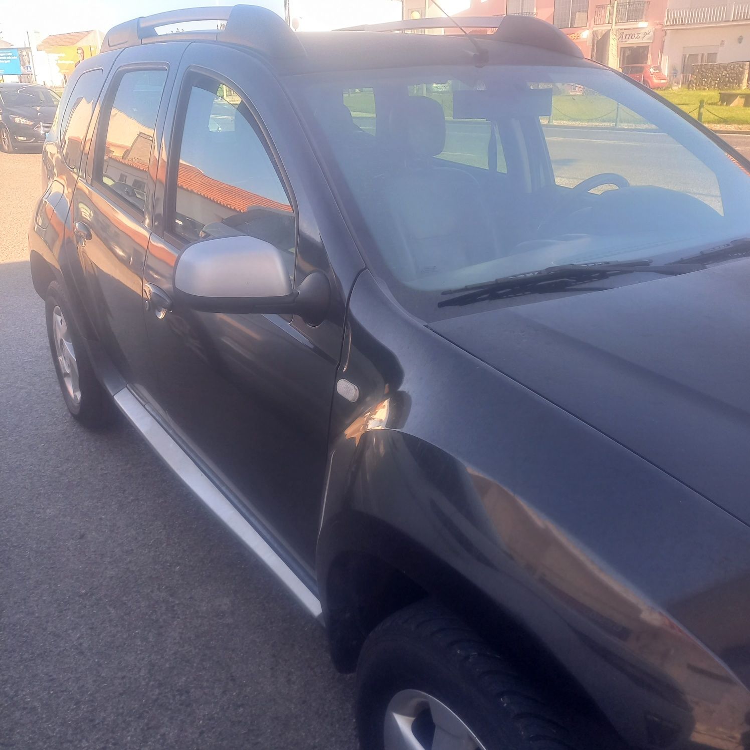 Venho Excelente Dacia Duster Prestige.