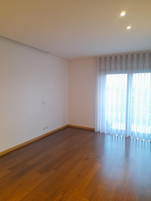 Arrendo Apartamento T3