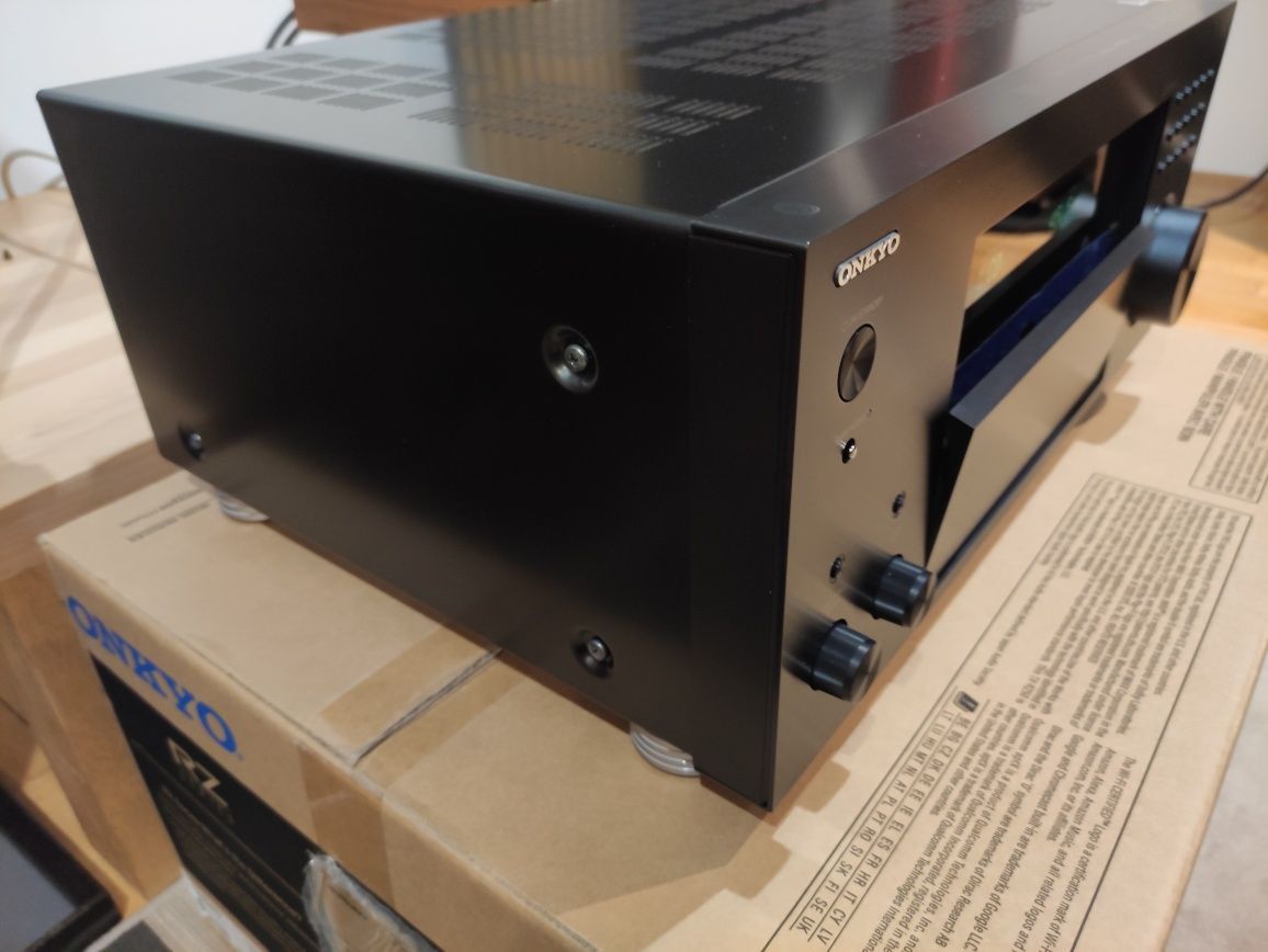 Amplituner Onkyo TX-RZ50 9.2-kanałowy Dolby Atmos 8K
