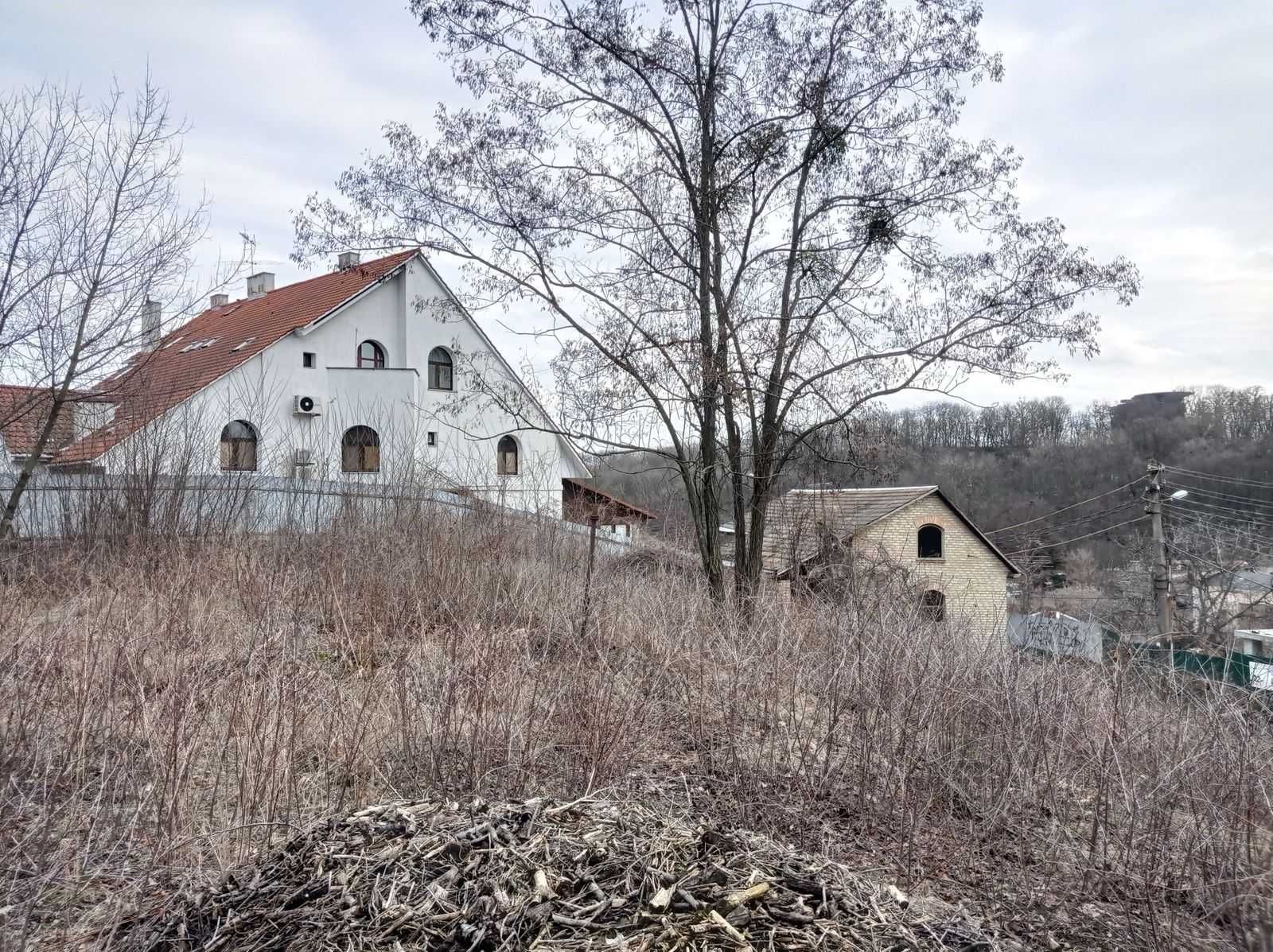 Продаж землі на вул. Редутна (15 соток)