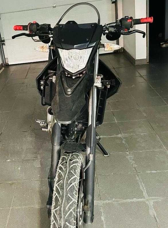 Yamaha WR125X (SUPERMOTARD) - como nova + escape ARROW