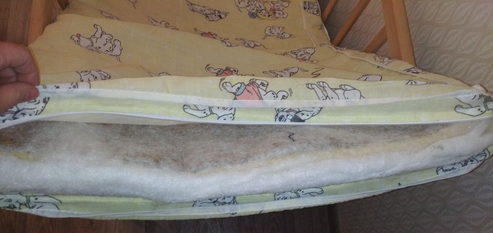 Детская кроватка с матрасом из кокосового волокна