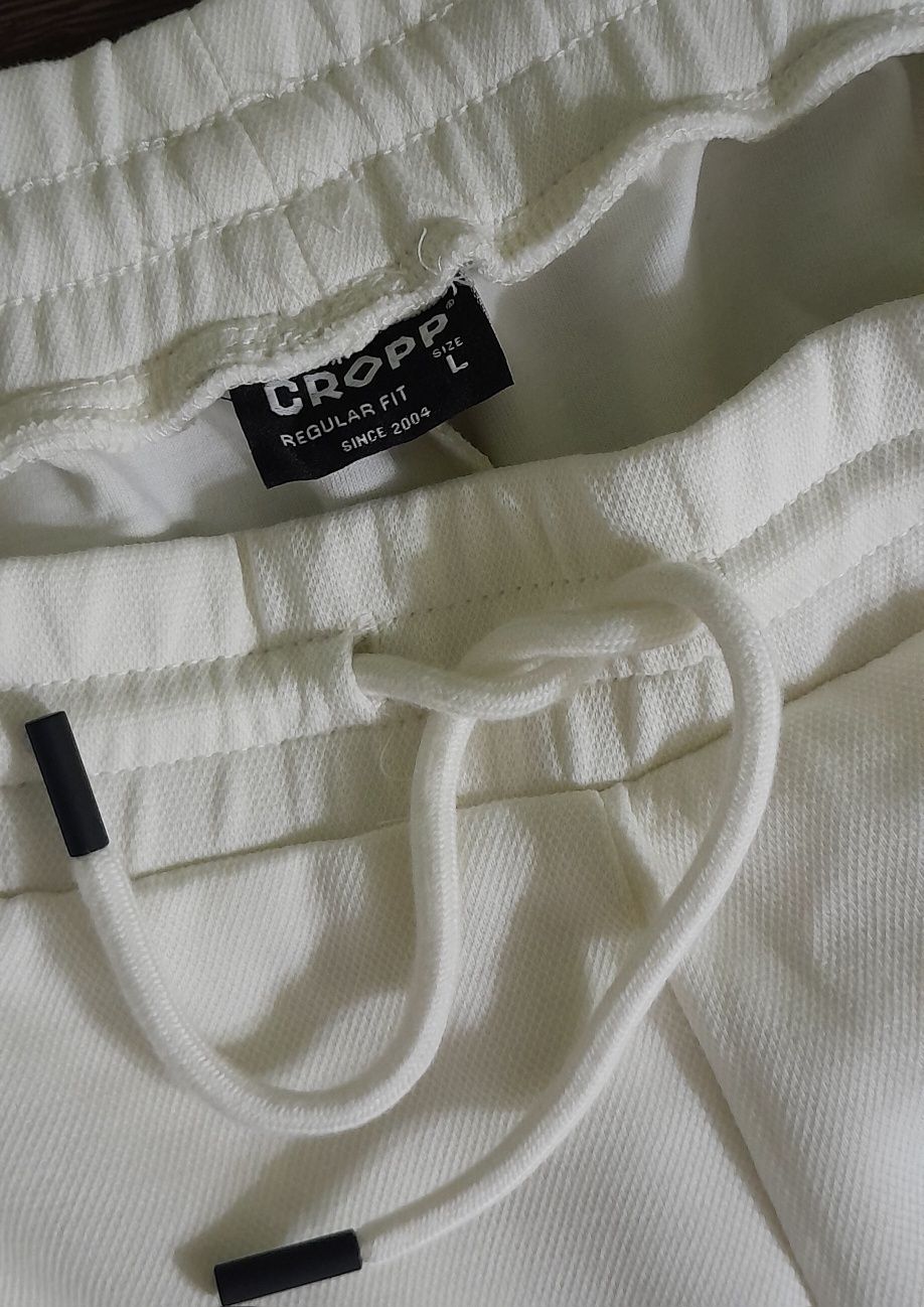 Шорти бермуди CROPP