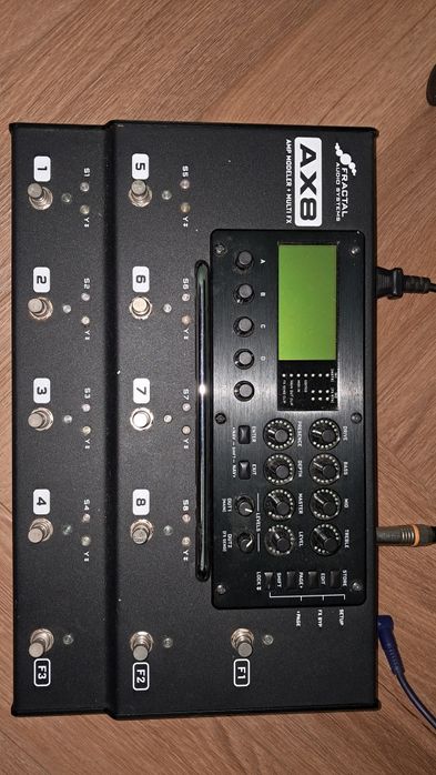 Fractal ax 8 procesor gitarowy