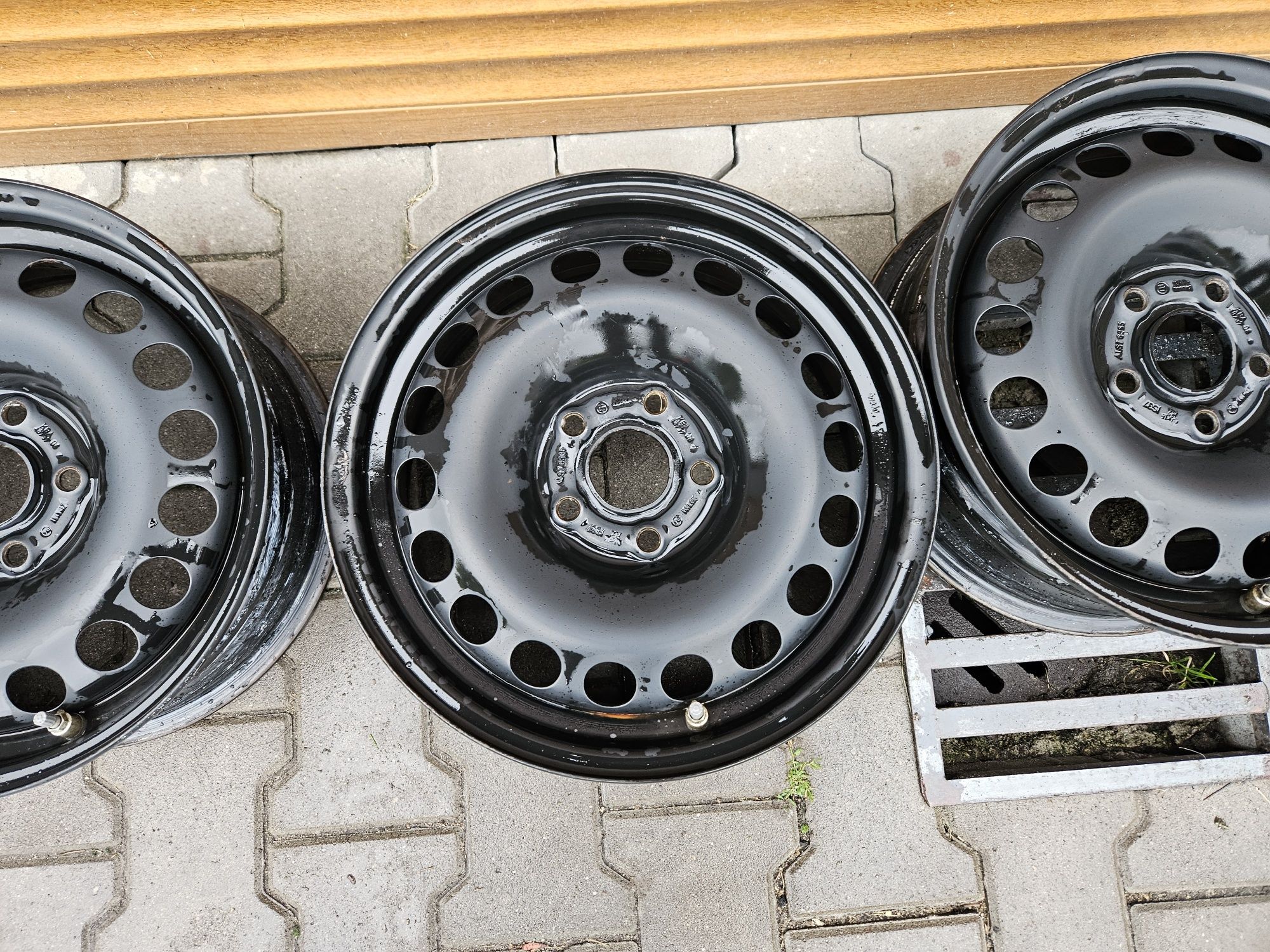 Felgi stalowe Opel Astra K 5x105 czujniki