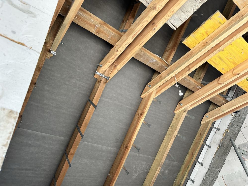 Usługi dekarskie. Usługi ciesielskie. Płaski dach. Epdm. Dachówka.