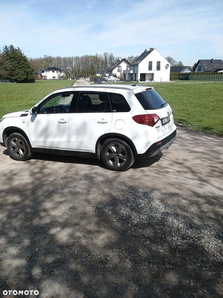 Suzuki Vitara 2016r 1,6 benzyna.