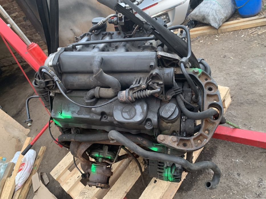 Двигатель Mercedes Vito Sprinter w203 2.2 cdi om611