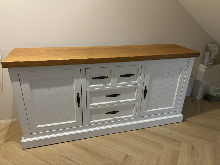 Drewniana komoda w stylu skandynawskim, Marsylia, Agata Meble