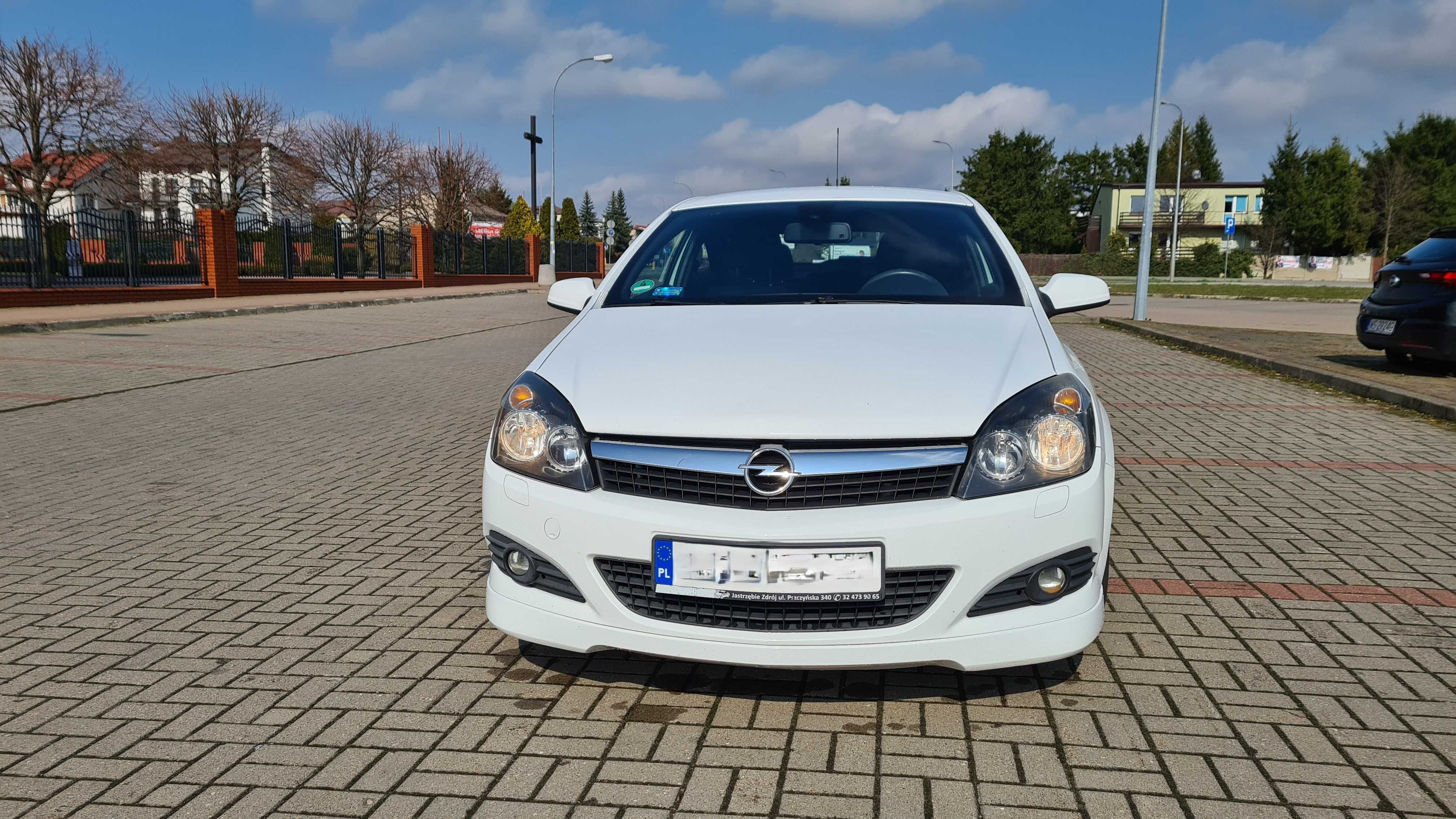 Opel Astra H GTC OPC line 1.9 CDTI 150KM