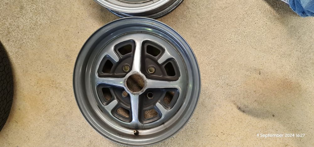 4 jantes para MGB ou BGT
