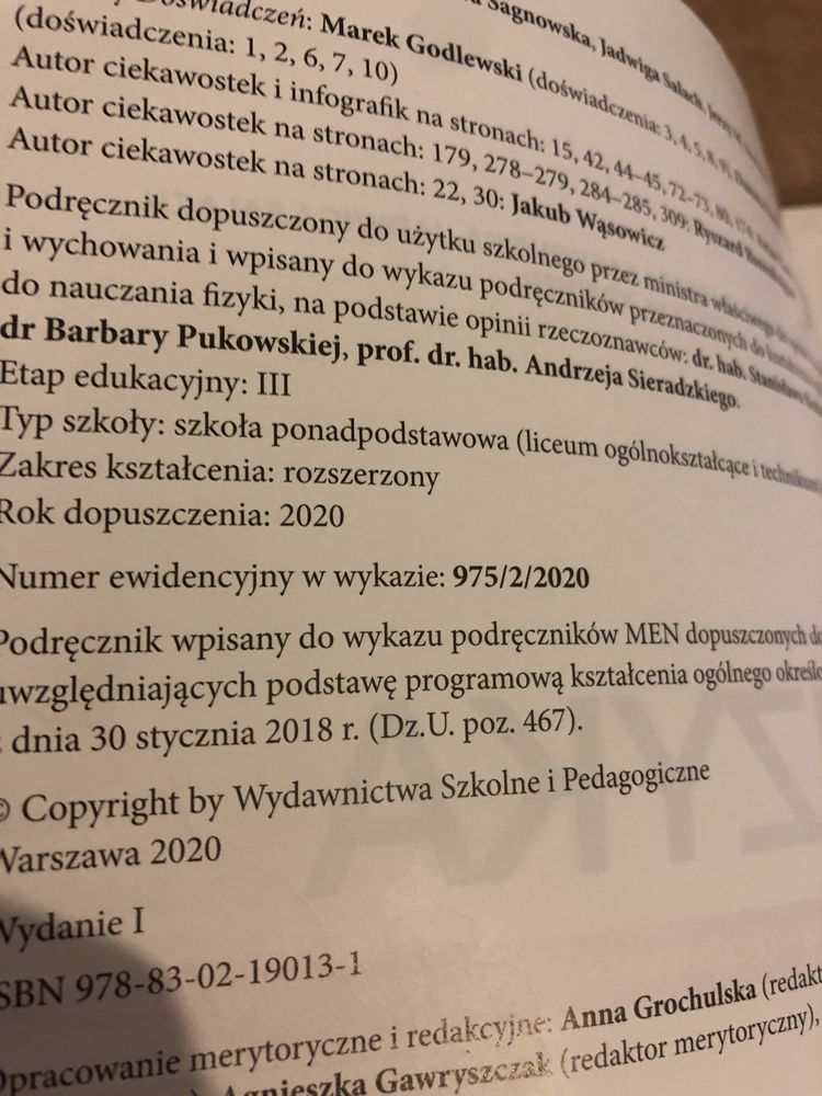 Fizyka 2 rozszerzenie