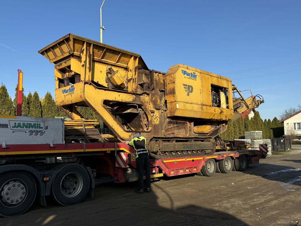 Mobilna kruszarka szczękowa Parker RT960 waga 30t