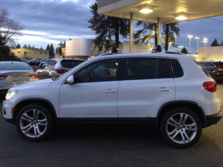 Volkswagen Tiguan      2016