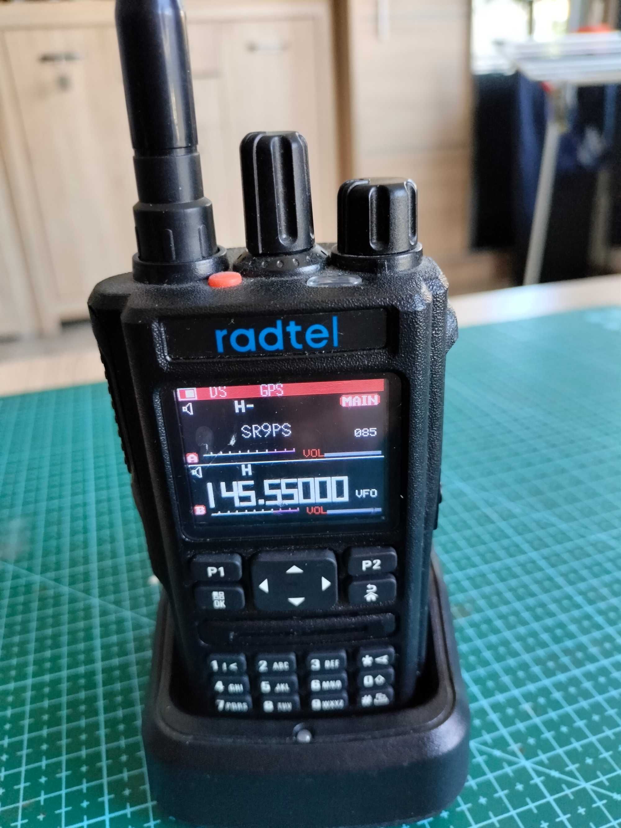 RadTel RT-490 z Bluetooth i GPS. Sprawne.