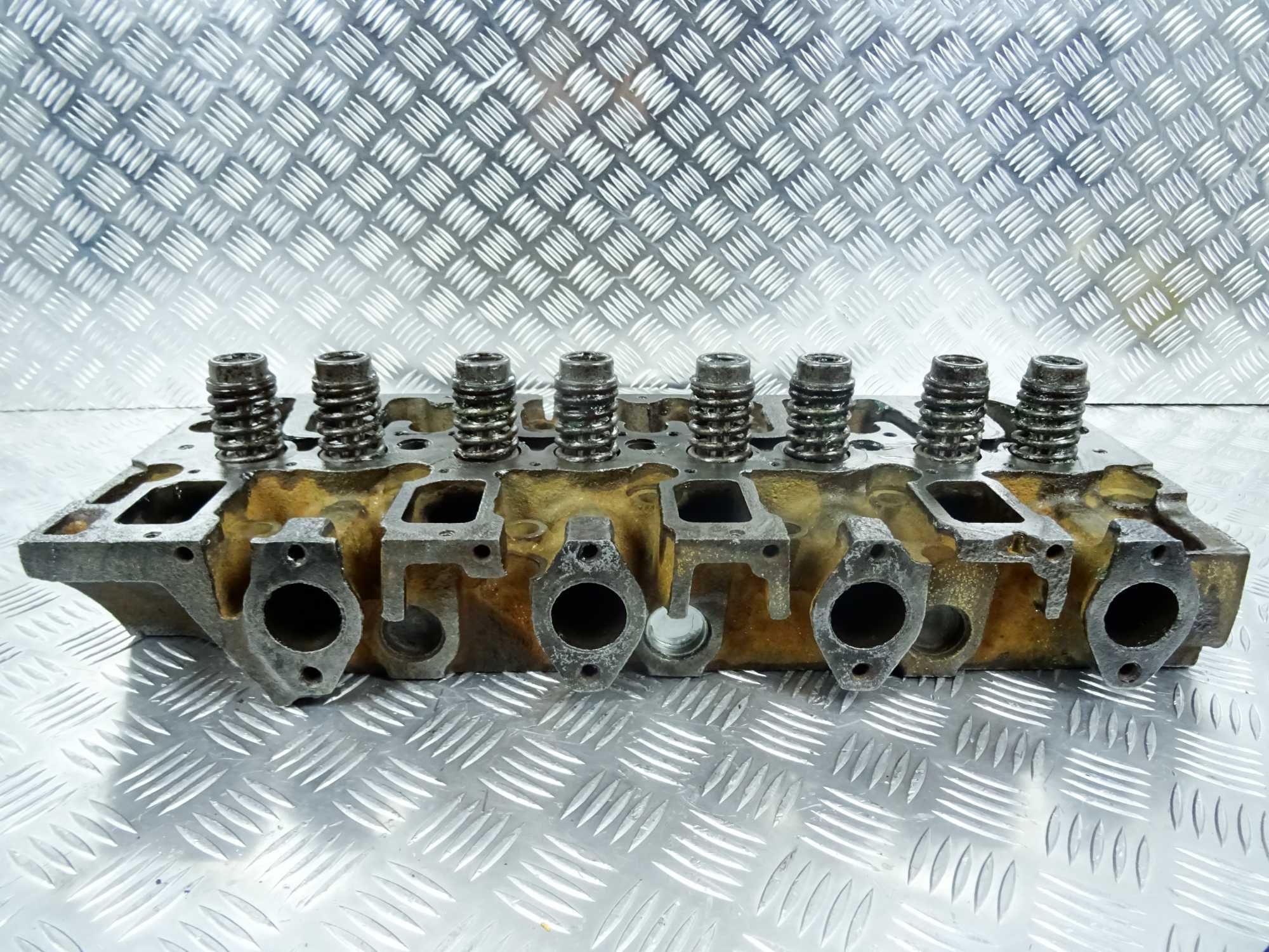 Głowica do silnika Deutz TCD2013L04 2V. Cylinder head Deutz