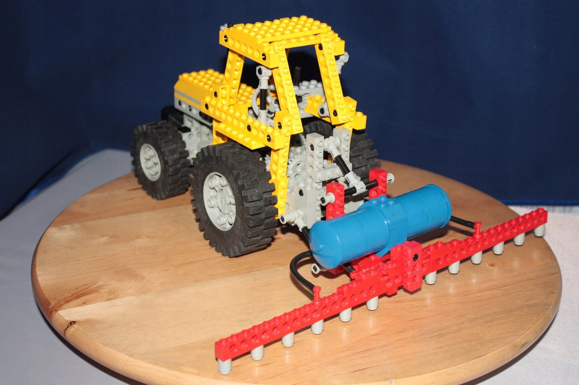Lego Technic 8849 Traktor