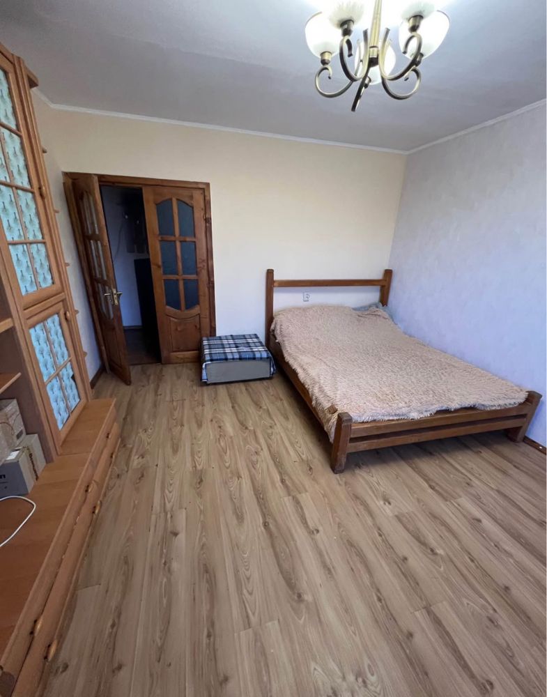 Продаж 3 кімнатної квартири