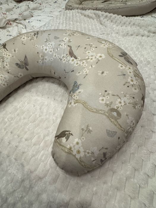 Poduszka do karmienia Birdsong