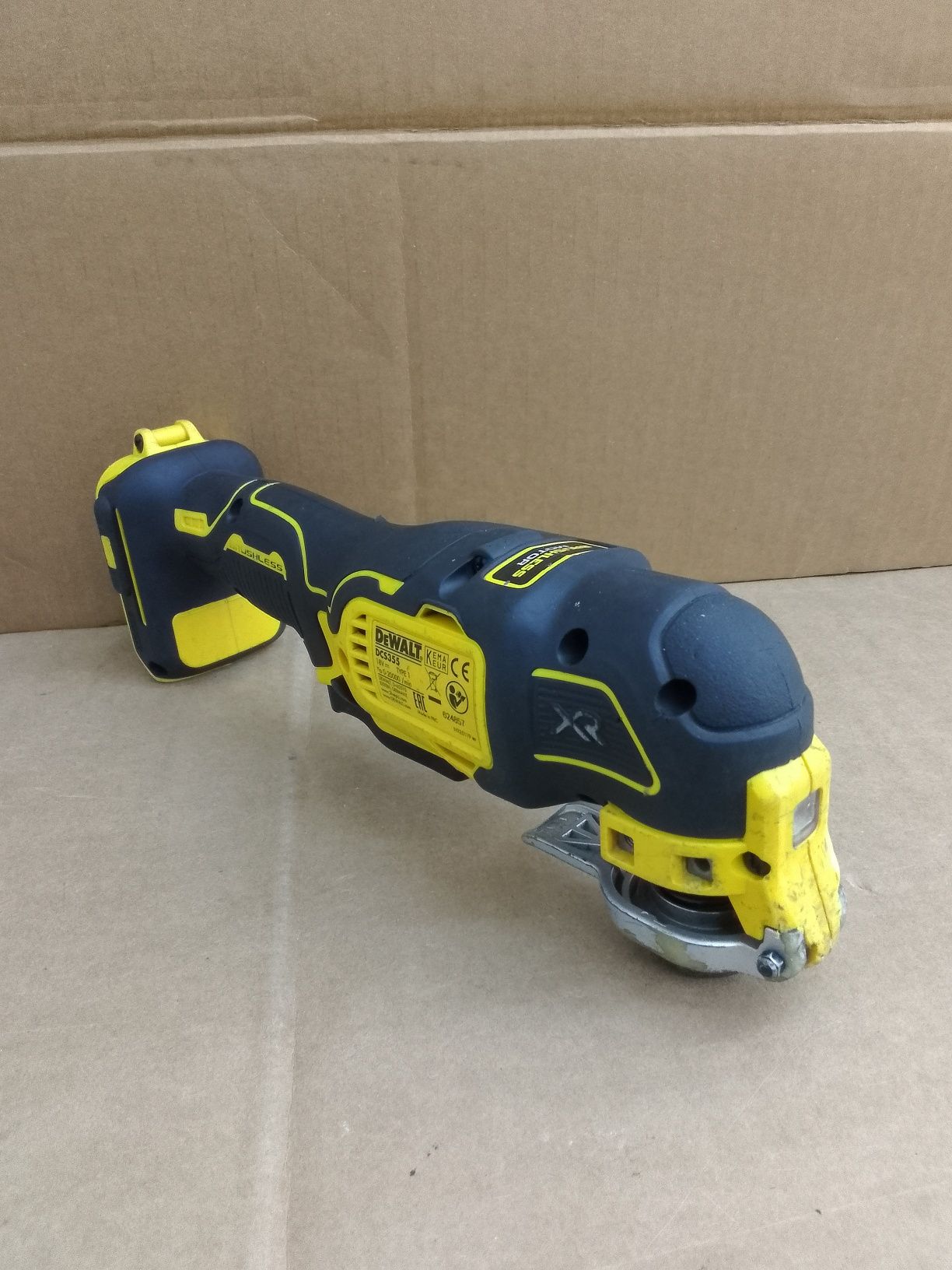 DeWalt DCS355 Narzędzie Urządzenie Wielofunkcyjne Multitool Brushless